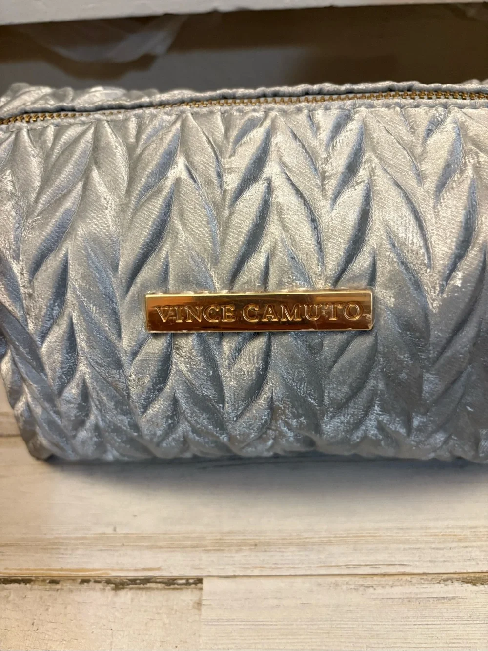 Vince Camuto stylish quilted
